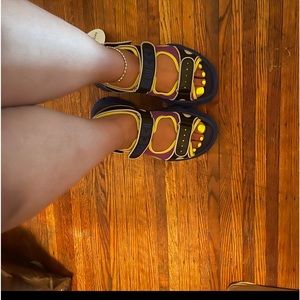 X sega calfskin mesh mens Aguru sandals mens 9/ womens 11